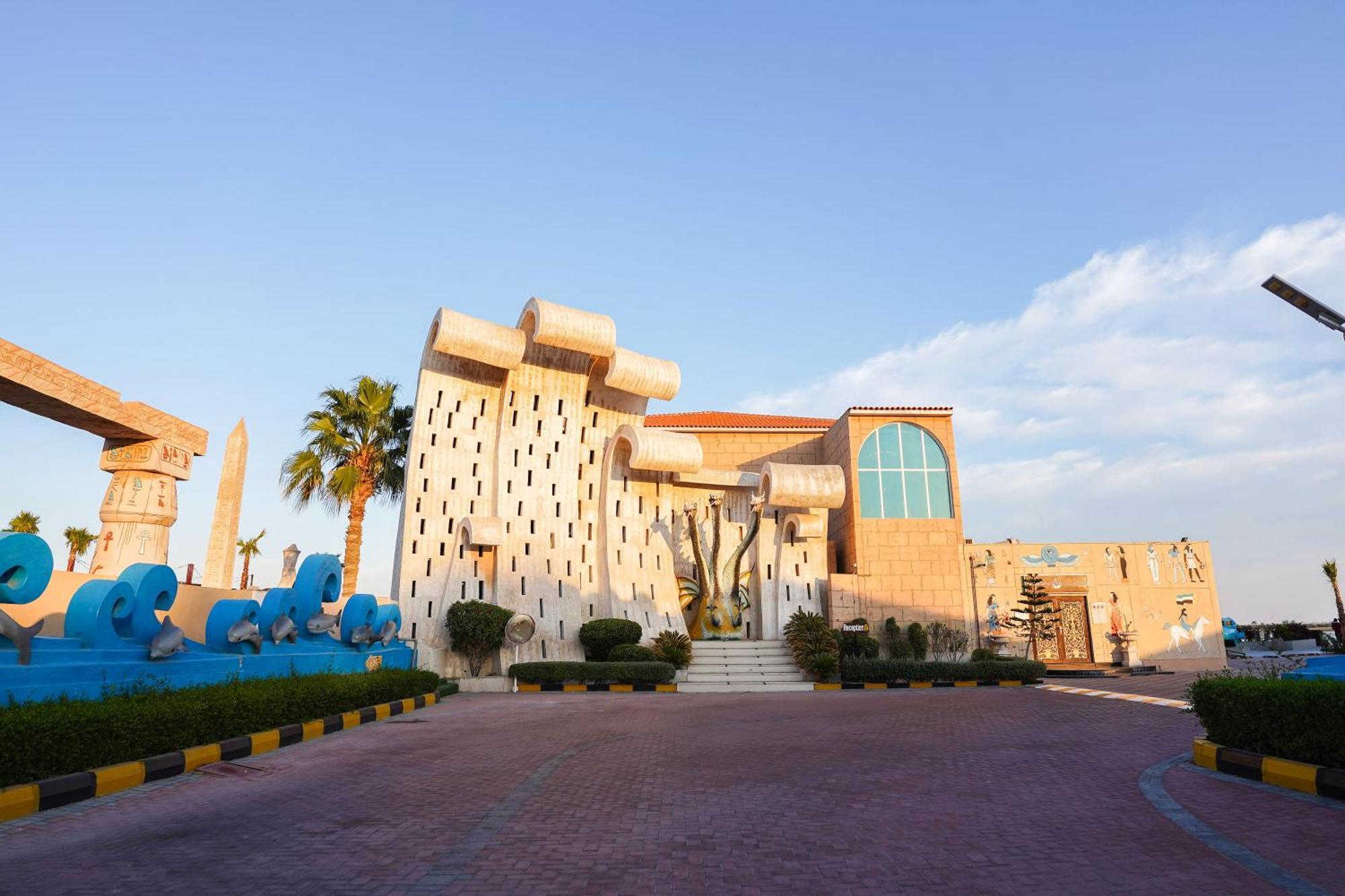 Palma Beach Resort & Spa Umm al-Quwain Exterior foto